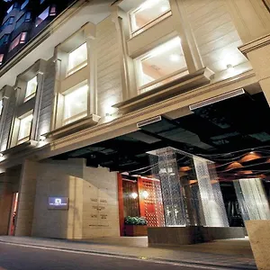 Hotel The Luxe Manor